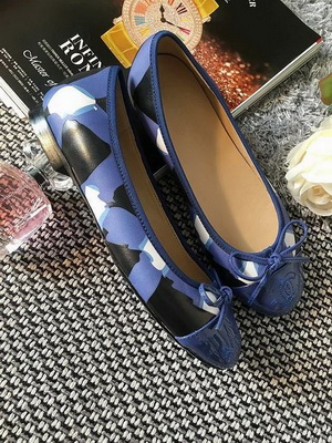 CHANEL Shallow mouth flat shoes Women--020